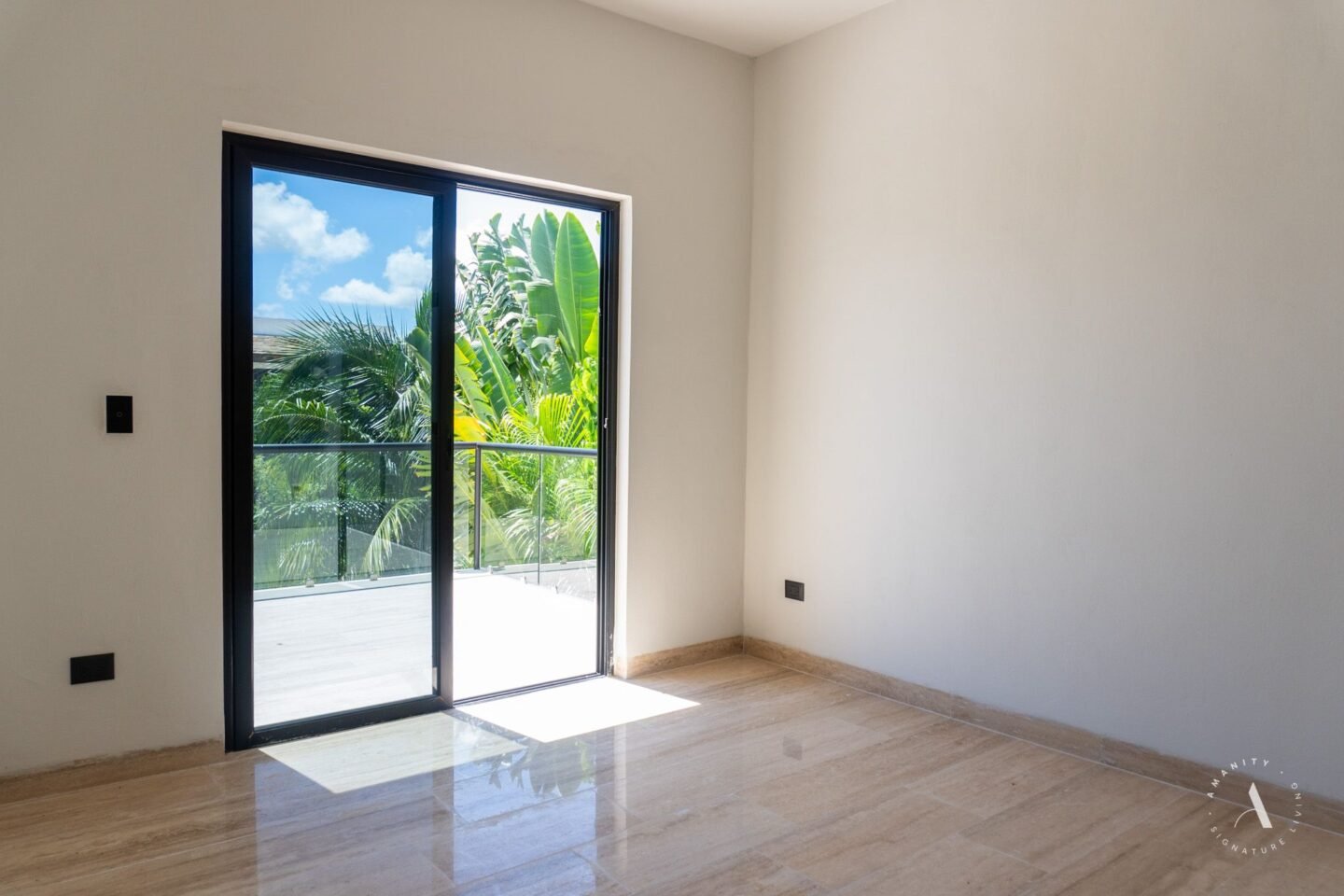 Residence C12 Lagos del Sol - Image 13