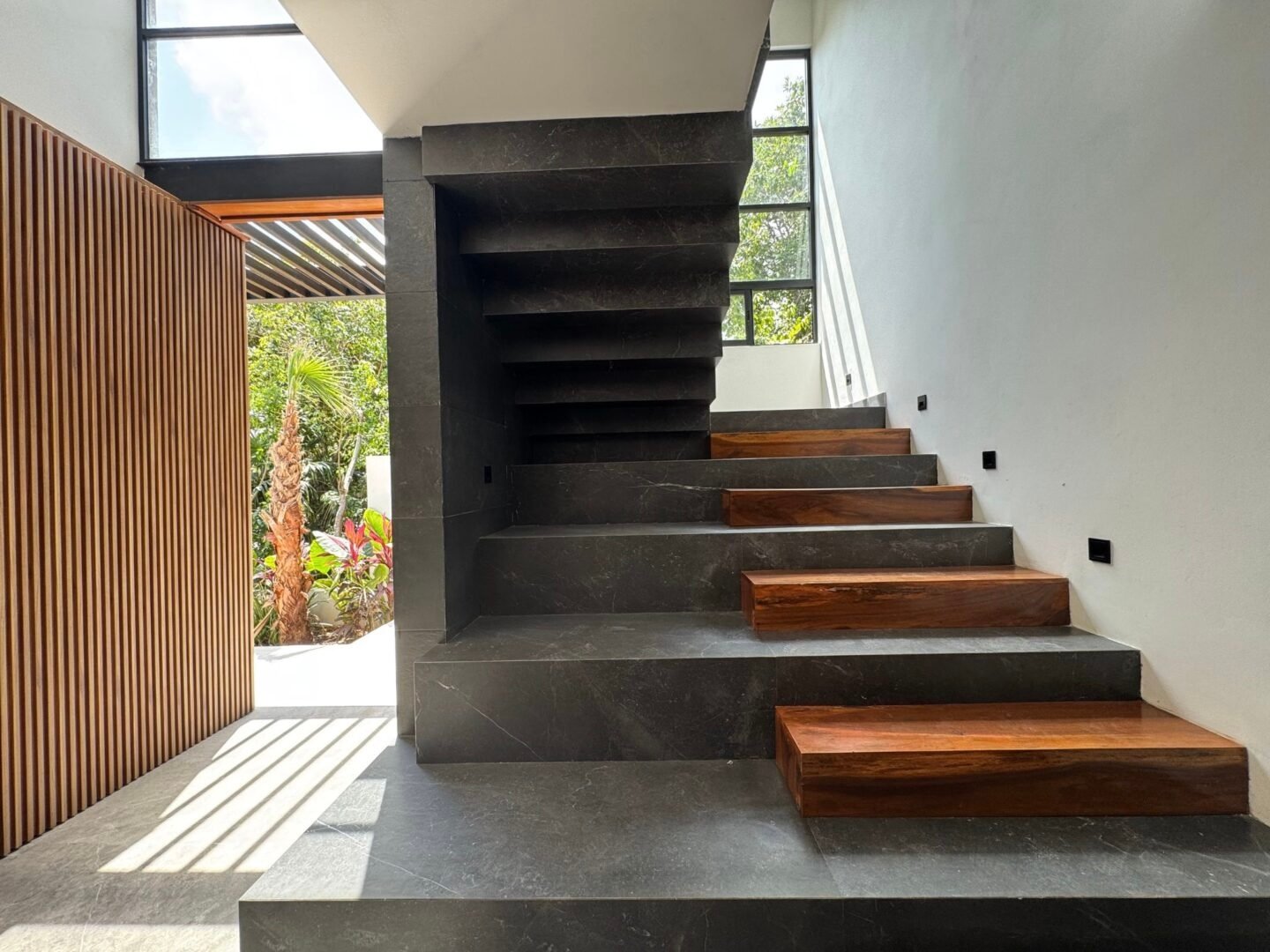 residence c23 lagos del sol