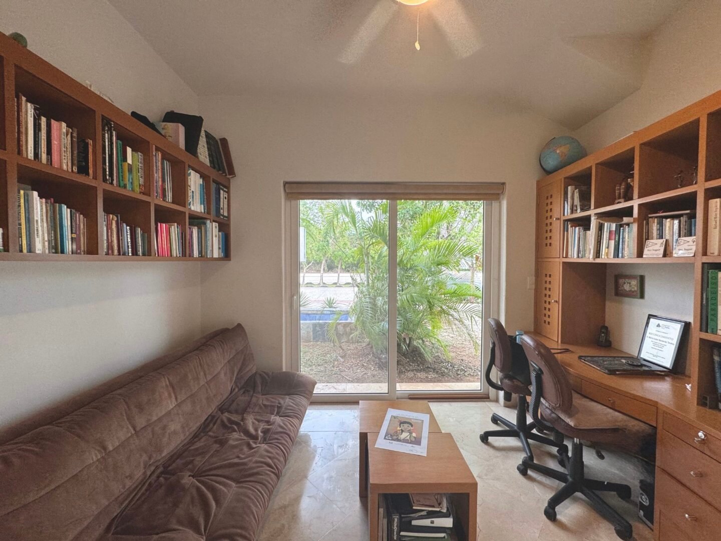 casa front lake f17