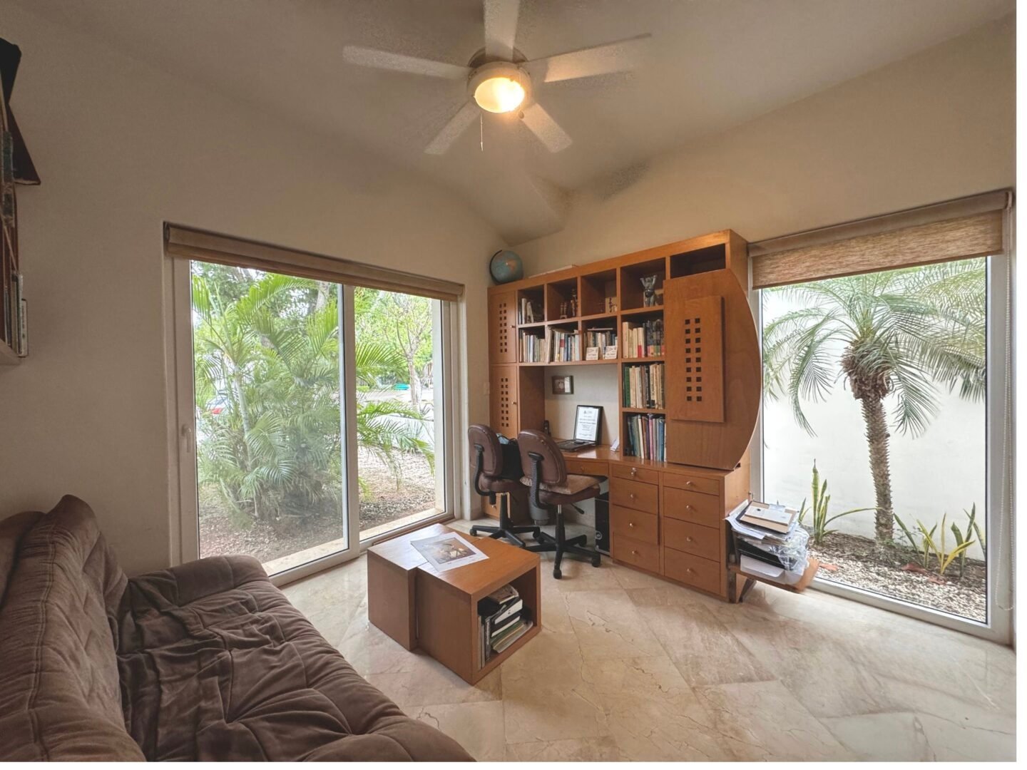 casa front lake f17