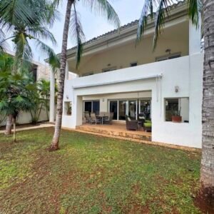 casa front lake f17