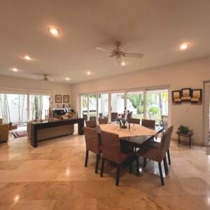 casa front lake f17