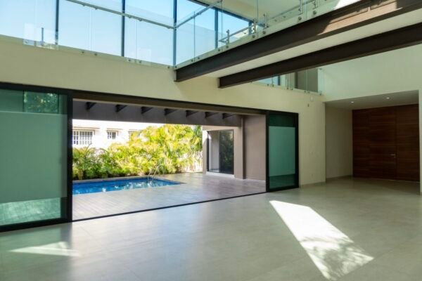 residence j12 lagos del sol