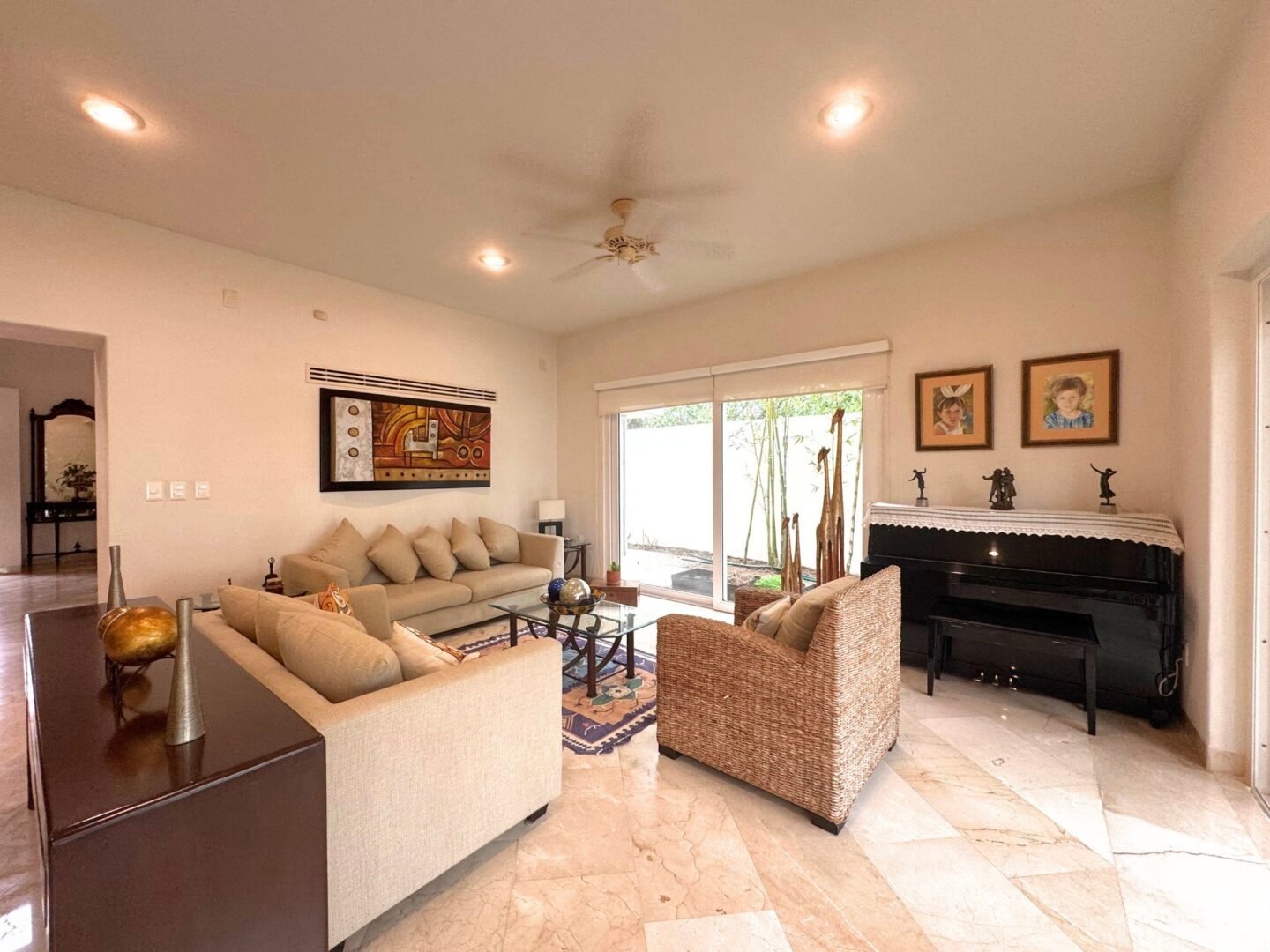 casa front lake f17