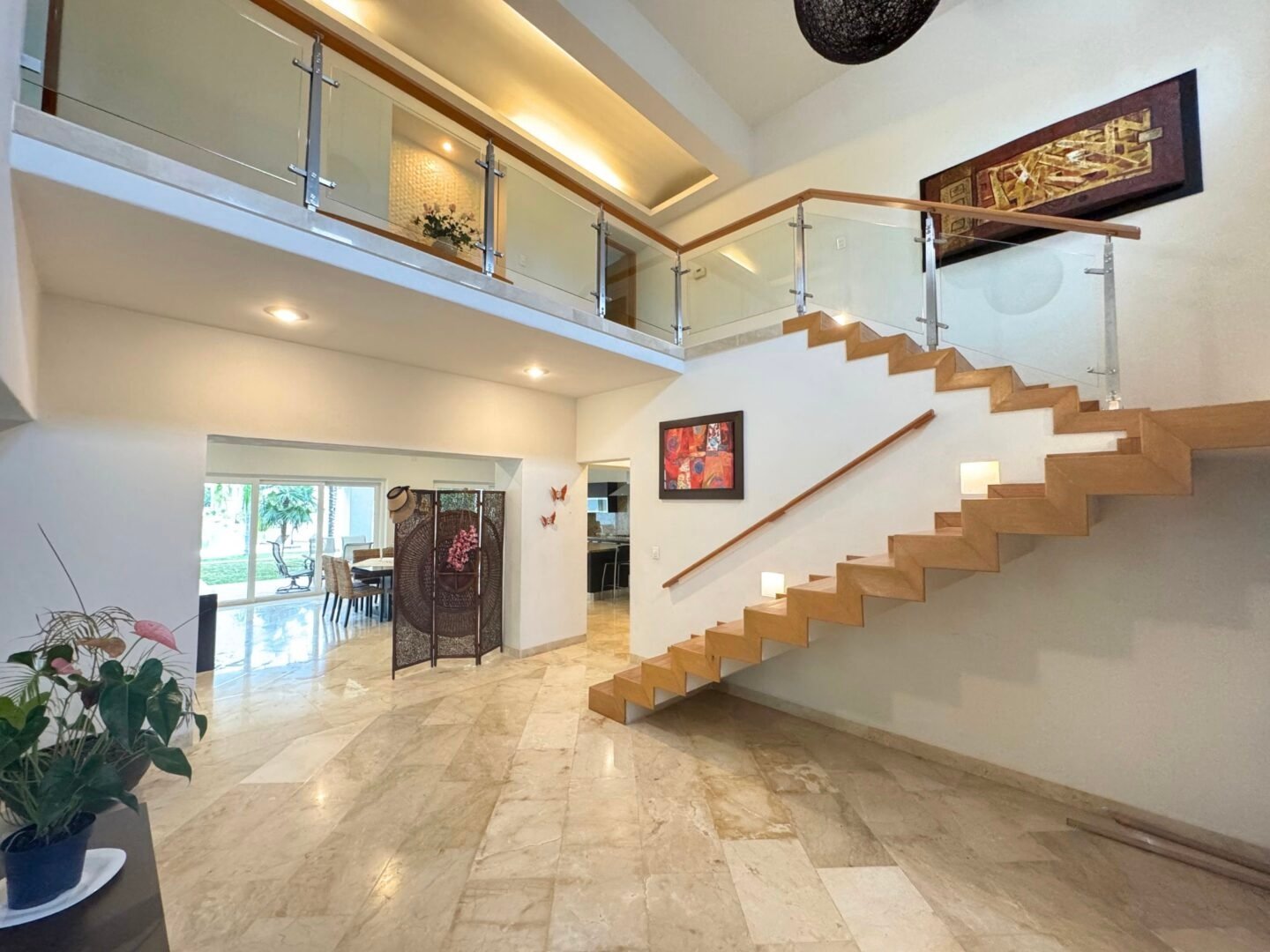 casa front lake f17