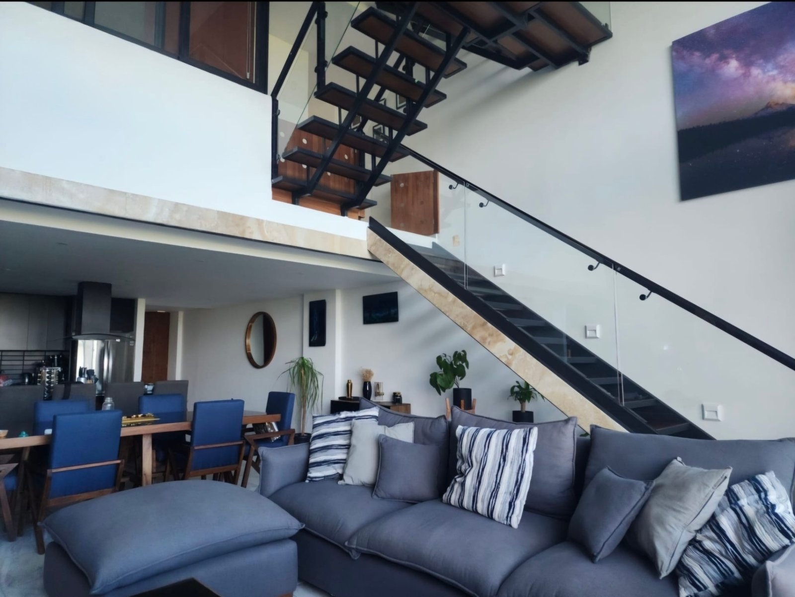 siaan penthouse