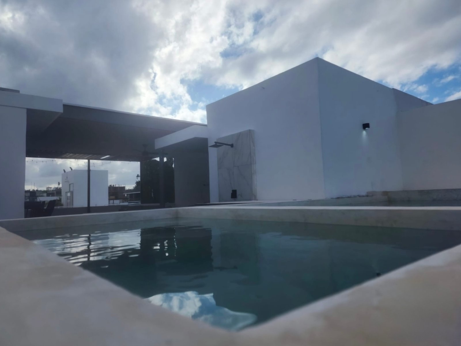 siaan penthouse
